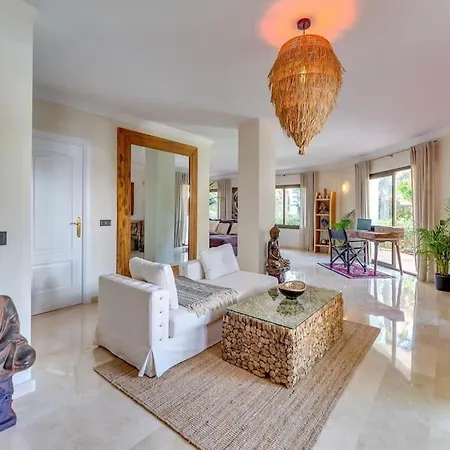 Beachfront Apartment Marbella