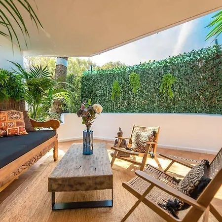 Apartment Beachfront